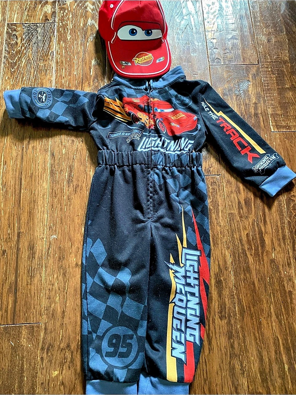 Disney Cars Lightning McQueen Lightning McQueen Footie Pajamas